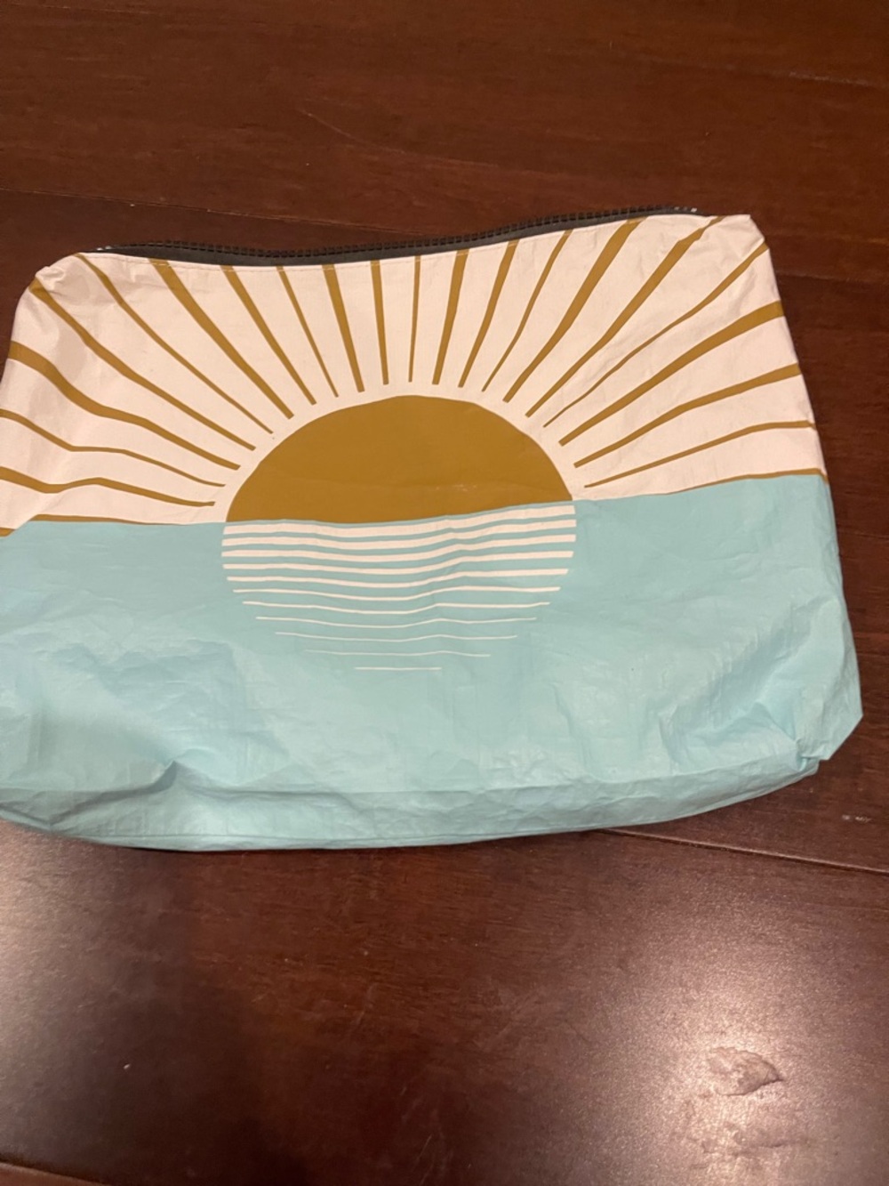 aloha collection pouch zippered with sun & water print - Picture 2 of 8